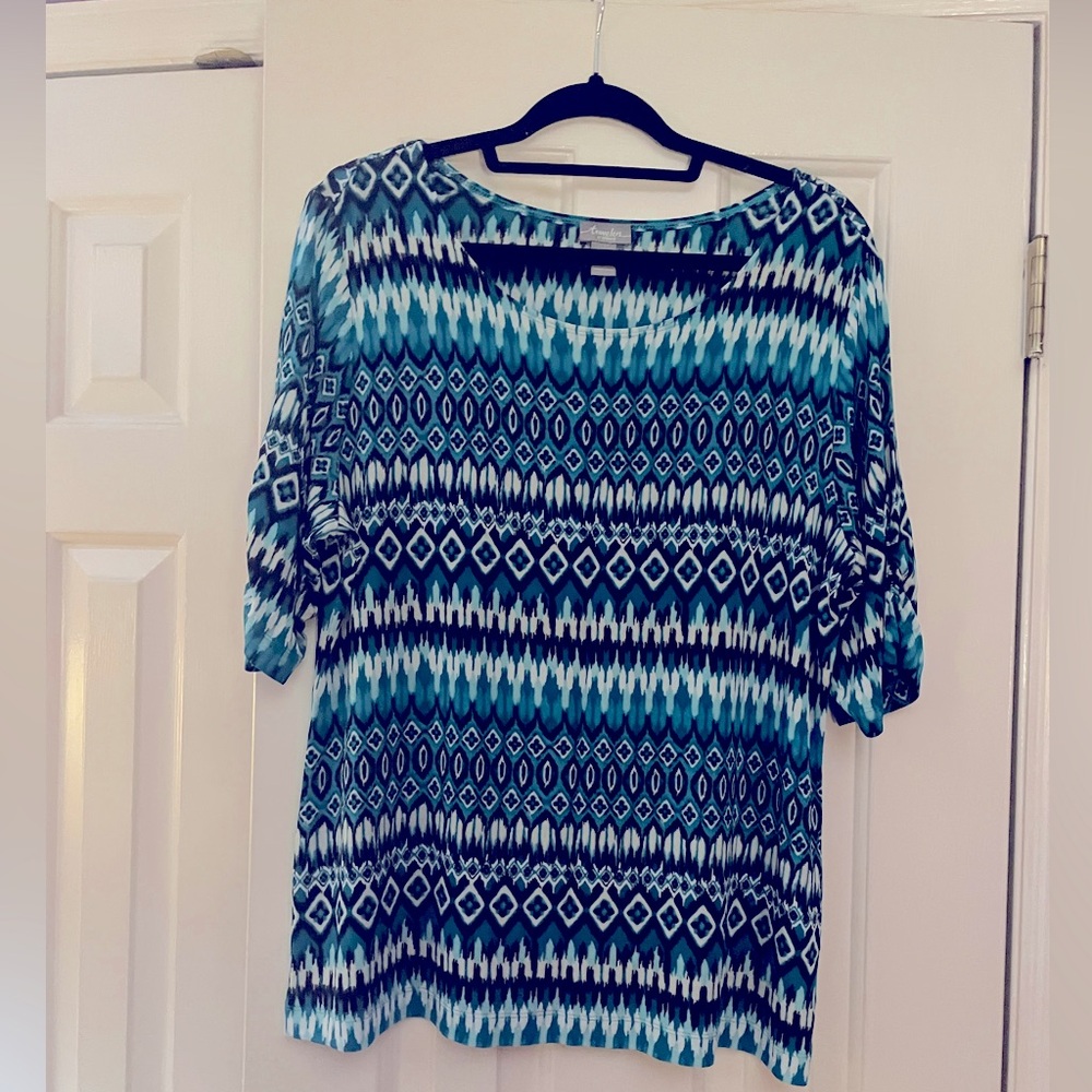 Chico’s Travelers Turquoise, Chocolate Brown and White Top